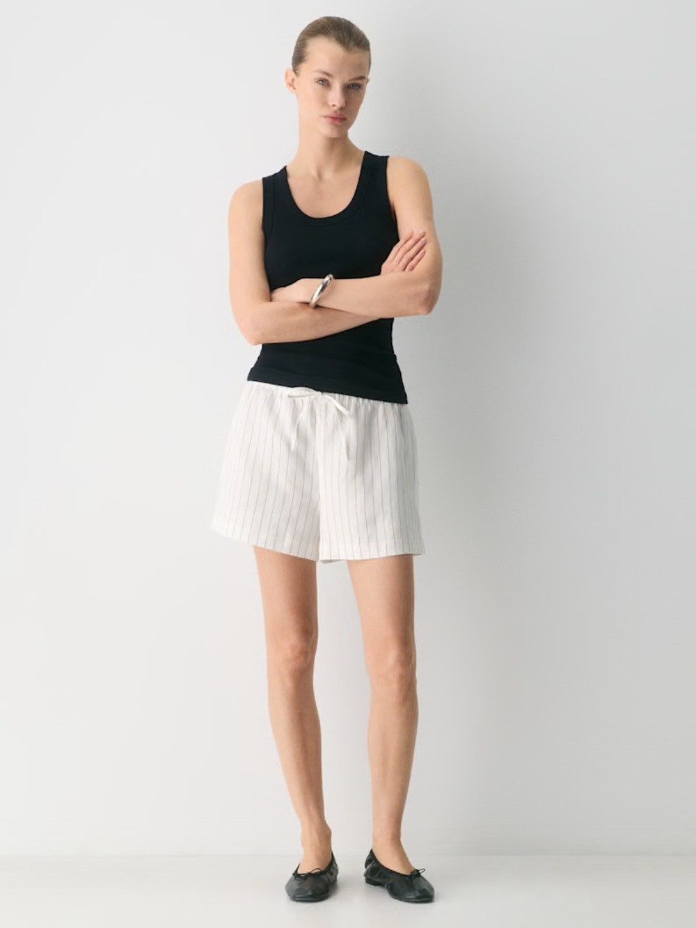ARITZIA WILFRED The Lodge Short Mini - Cruise Linen - Picture 2 of 16